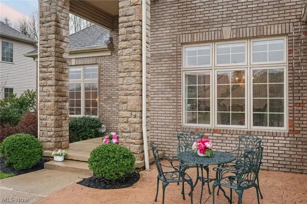 16249 Falmouth DR, Strongsville, OH 44136