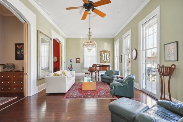 926 Saint Peter, New Orleans, LA 70112