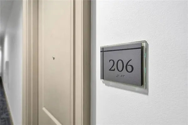 1201 CANAL ST #206, New Orleans, LA 70112