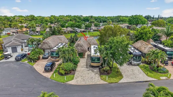 382 Sundial CIR #382, Margate, FL 33068