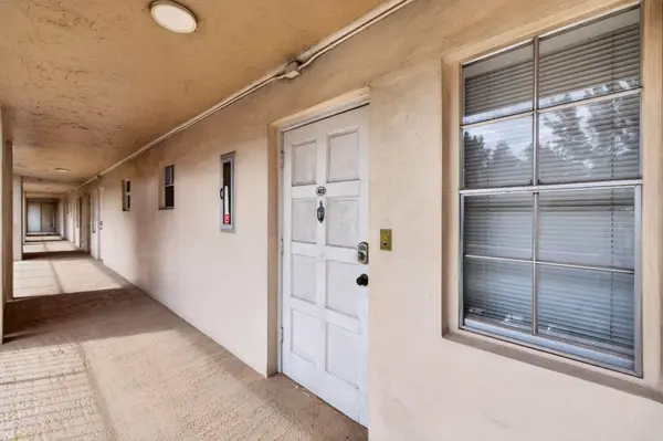 2601 S COURSE DR #403, Pompano Beach, FL 33069