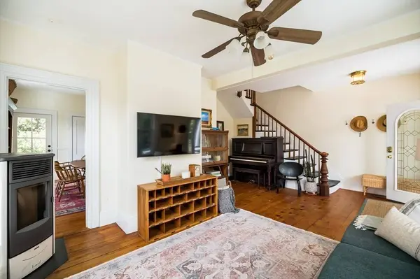 962 Washington St, Gloucester, MA 01930