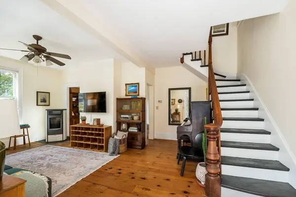 962 Washington St, Gloucester, MA 01930