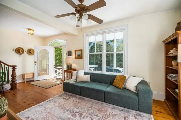 962 Washington St, Gloucester, MA 01930