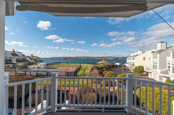 7 Rackliffe St #H1, Gloucester, MA 01930