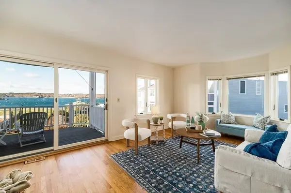 7 Rackliffe St #H1, Gloucester, MA 01930