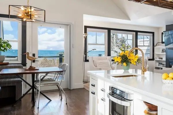 1030 Washington St, Gloucester, MA 01930