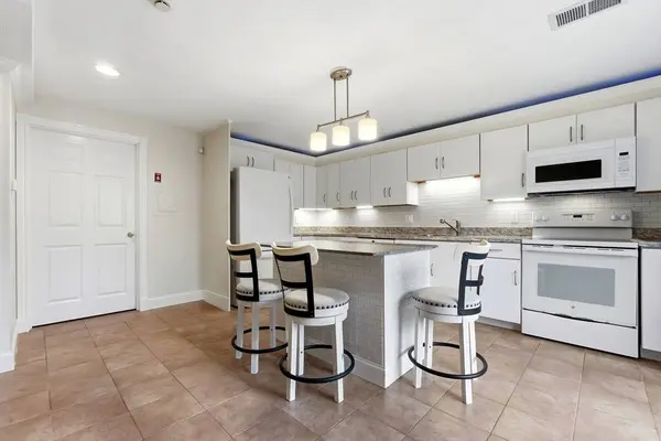5 St Anthony's Lane #A, Gloucester, MA 01930