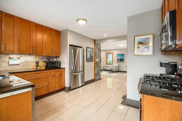 82 Bass Avenue, Gloucester, MA 01930