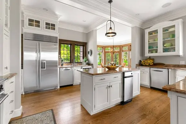 77 Norwood Heights, Gloucester, MA 01930