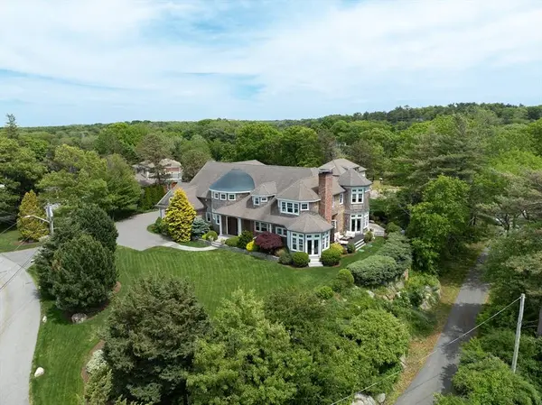 77 Norwood Heights, Gloucester, MA 01930