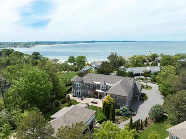 77 Norwood Heights, Gloucester, MA 01930