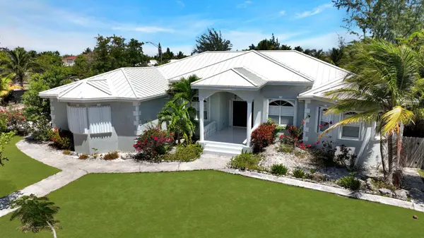 DAISY AVENUE, Providenciales, BC