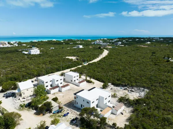 CURLEW DRIVE TOWNHOMES, Providenciales, BC