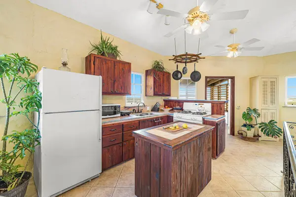 467 LONG BAY HIGHWAY, Providenciales, BC