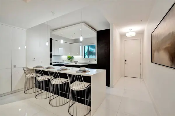 3030 N Ocean Blvd #S104, Fort Lauderdale, FL 33308