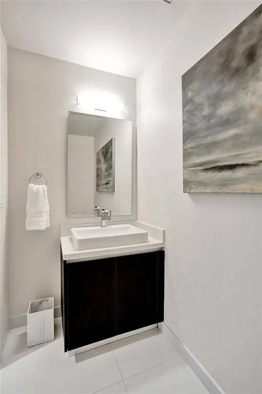 3030 N Ocean Blvd #S104, Fort Lauderdale, FL 33308