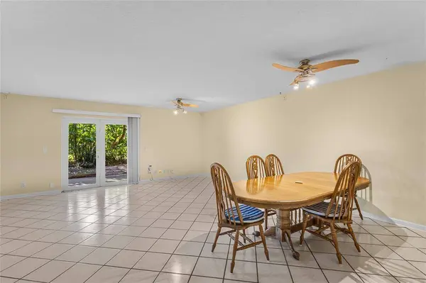 2520 Van Buren St #4, Hollywood, FL 33020