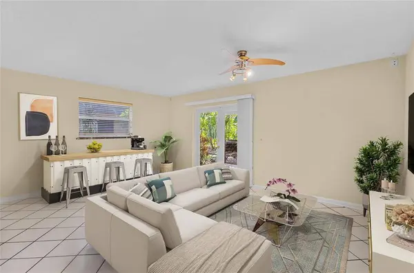 2520 Van Buren St #4, Hollywood, FL 33020