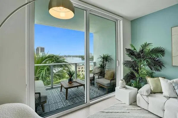 401 N Birch Rd #702, Fort Lauderdale, FL 33304