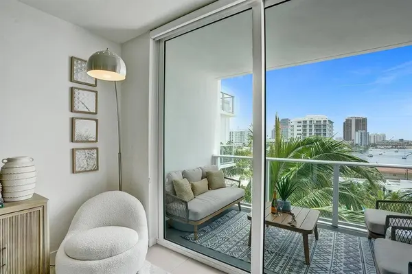 401 N Birch Rd #702, Fort Lauderdale, FL 33304