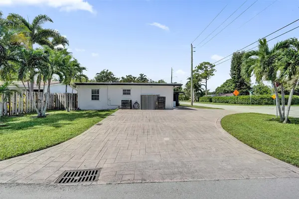 90 NE 26th ST, Wilton Manors, FL 33305