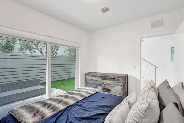 1347 N Ocean BLVD, Pompano Beach, FL 33062