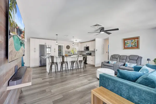 1221 SE 3rd AVE, Pompano Beach, FL 33060