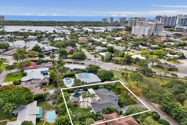 2421 NE 12th ST, Fort Lauderdale, FL 33304