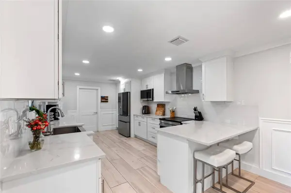 2615 NE 26th ST, Fort Lauderdale, FL 33305