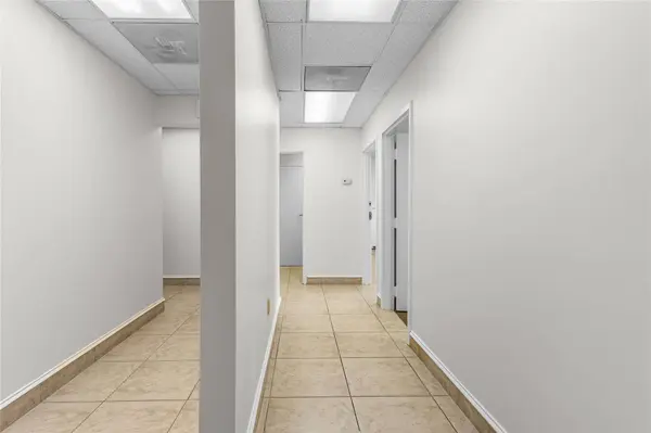 2466 E Commercial BLVD #102-103, Fort Lauderdale, FL 33308