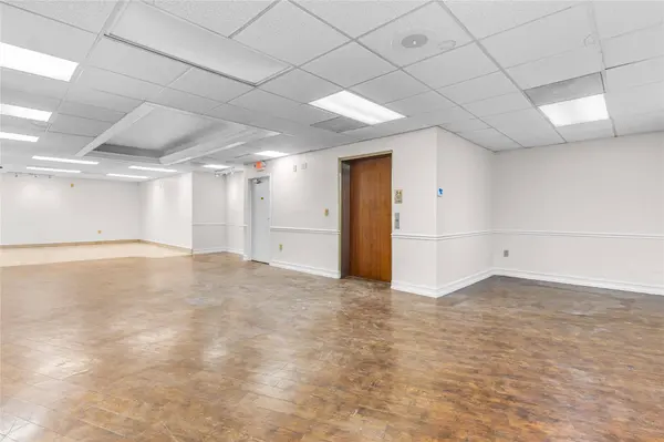 2466 E Commercial BLVD #102-103, Fort Lauderdale, FL 33308