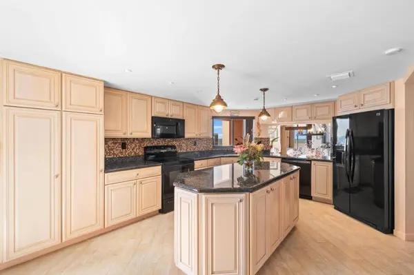 1340 Gulf BLVD #15a, Clearwater, FL 33767