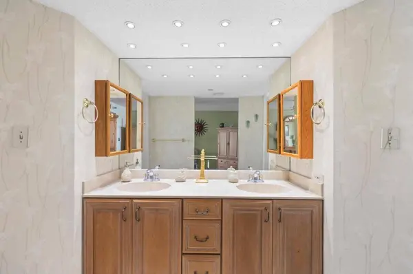 1340 Gulf BLVD #15a, Clearwater, FL 33767