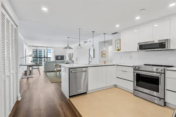 20515 E Country Club DR #1848, Miami, FL 33180