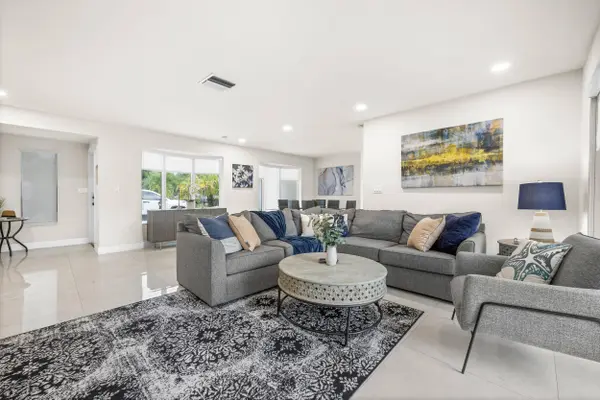 6351 NE 22nd AVE, Fort Lauderdale, FL 33308