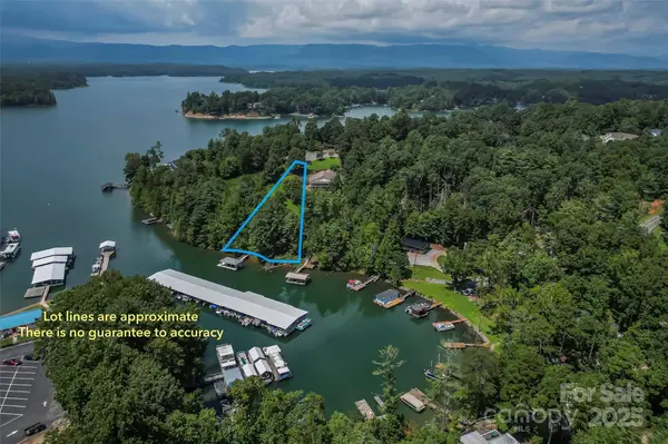 2076 Waterford WAY, Morganton, NC 28655