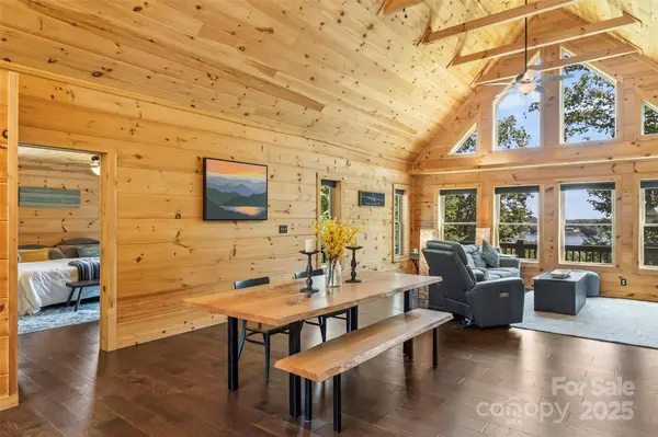 94 Osprey Roost DR, Nebo, NC 28761