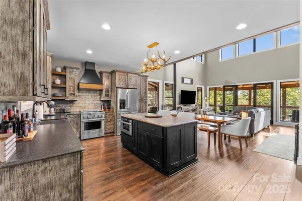 264 Porters WAY, Marion, NC 28752