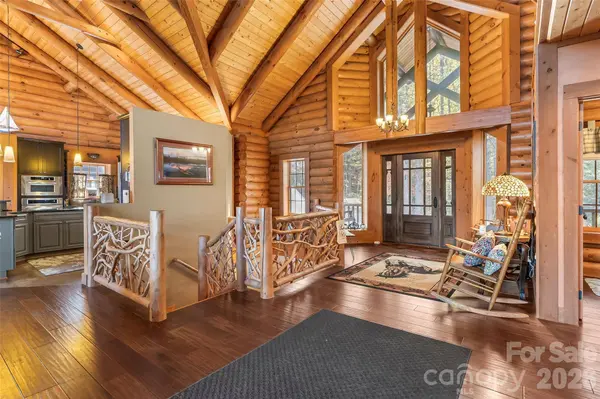 143 Nature Walk DR, Marion, NC 28752