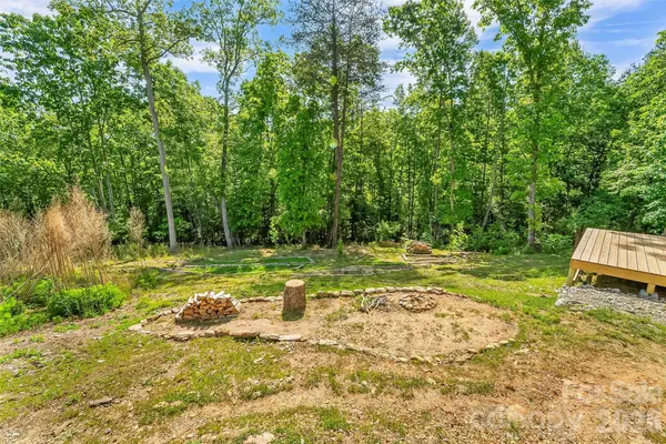 3495 Irish Hills RD #3, Morganton, NC 28655