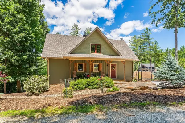 590 Larkhaven DR, Nebo, NC 28761