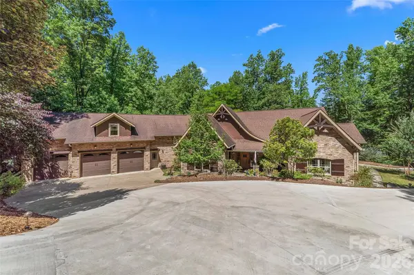 1313 High Trail DR, Nebo, NC 28761