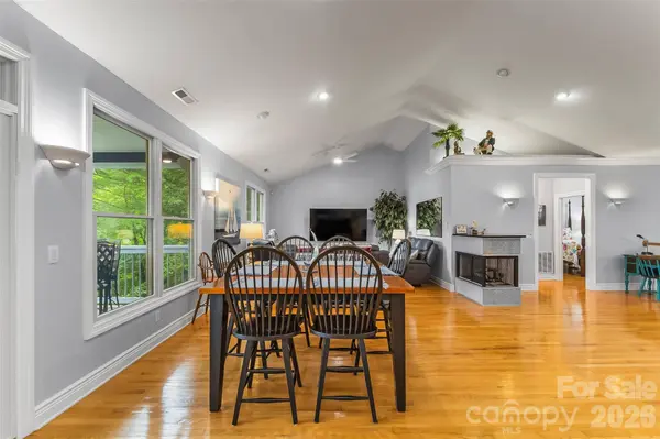 705 Waters Edge DR, Nebo, NC 28761