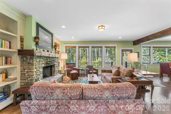 3201 Donahue DR, Nebo, NC 28761