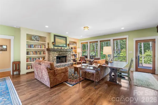 3201 Donahue DR, Nebo, NC 28761