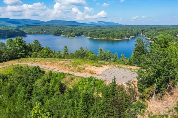 84 Peninsula DR #3, Marion, NC 28752