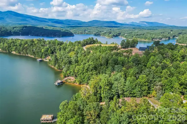 84 Peninsula DR #3, Marion, NC 28752