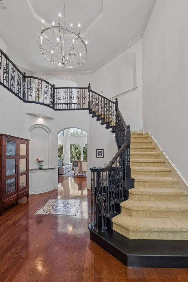 13012 Country Trails LN, Austin, TX 78732