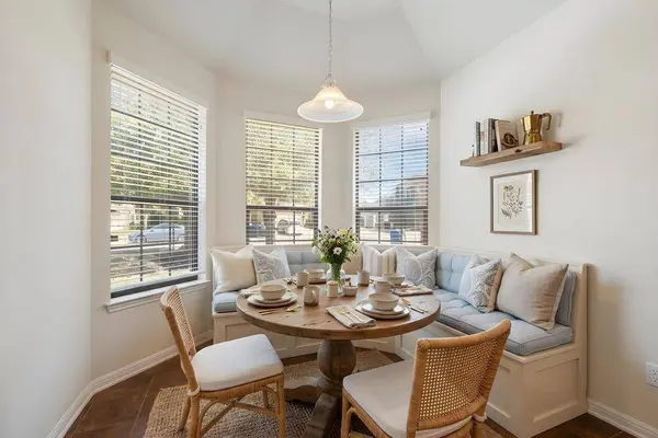 2716 Granite Hill DR, Leander, TX 78641